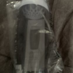 Isagenix Promixx Shaker Bottle 24 iz brand new 