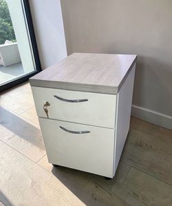 🔥 STEELCASE MOBILE PEDESTAL – OPEN BOX – $250