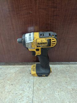 DEWALT M:DCF885 DRIVER