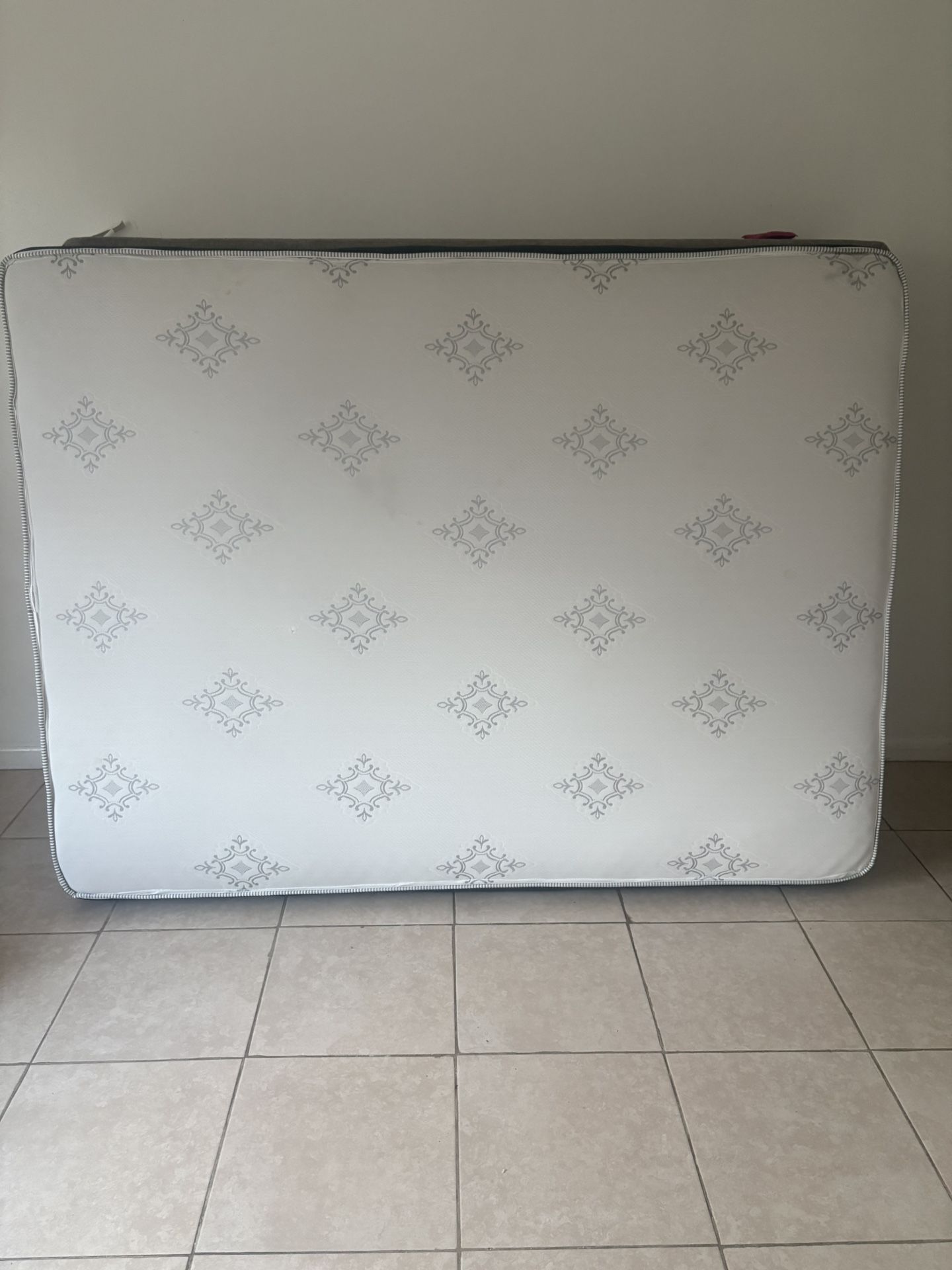 Queen Size Mattress And Box Spring