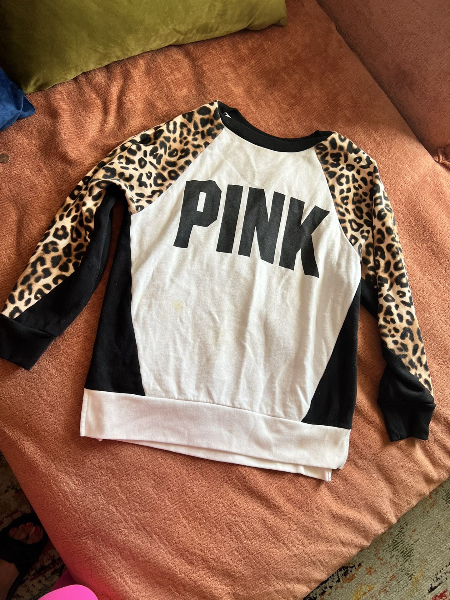 VS PINK FLEECE OVERSIZED CREWNECK