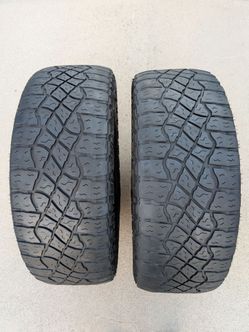 305/70/18 PAIR OF TIRES USED