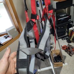 Safety Harnesses, Snap Straps, Retractables 