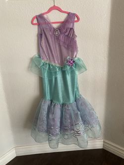 Disney Store Princess Ariel Costume  Size 7/8