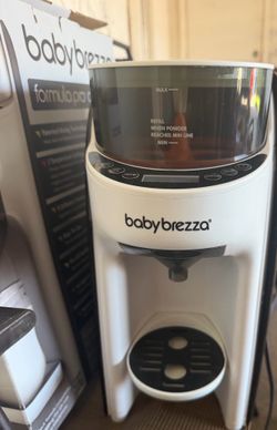 Baby Brezza Formula Pro