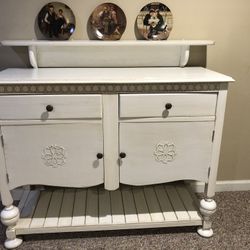 Vintage Buffet Hutch Cabinet