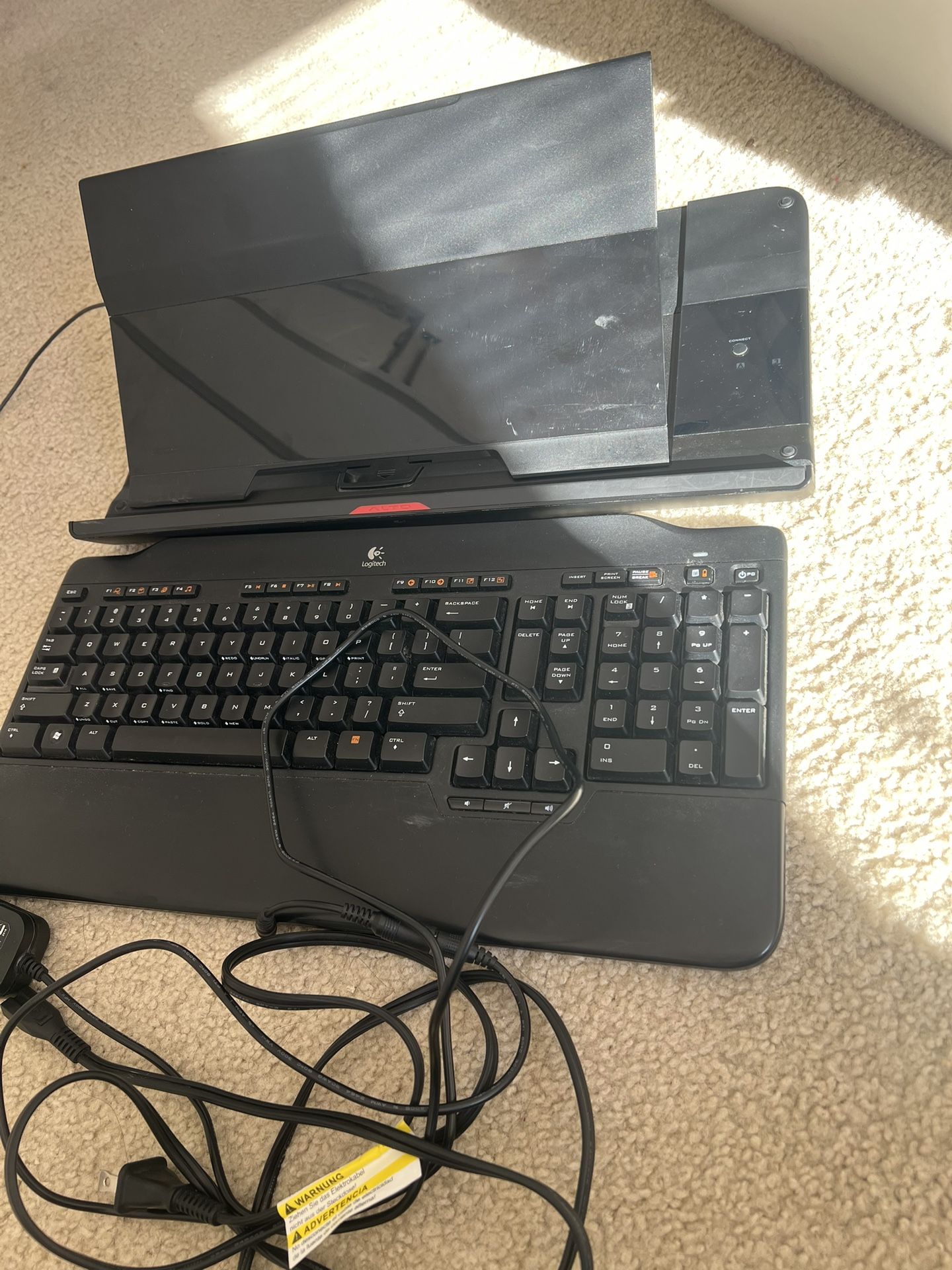 Logitech Alto Notebook Stand with Cordless Keyboard & USB Hub