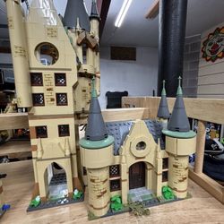 LEGO Harry Potter Hogwarts Astrology Tower