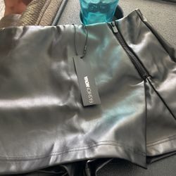 Fashion Nova Faux Leather Skort 