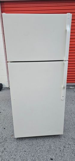 GE Fridge