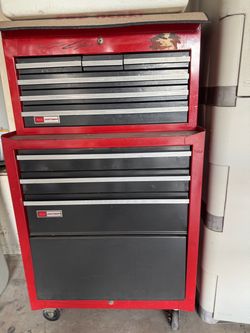 Craftsmen tool chest on wheels..
