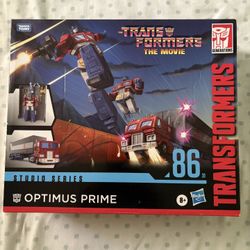 Studio Series 86 Optimus Prime 