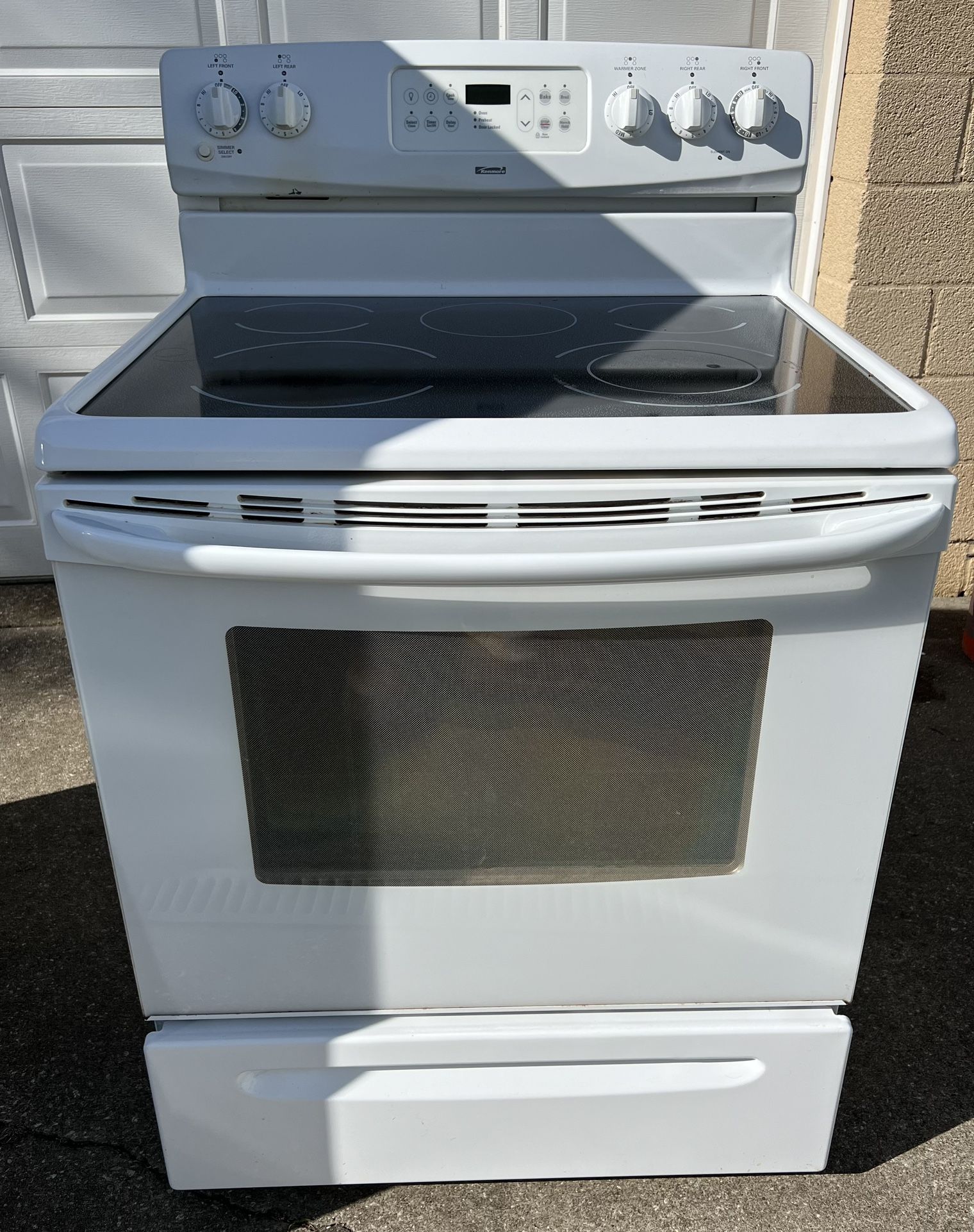 Kenmore Electric Stove And Refrigerator 