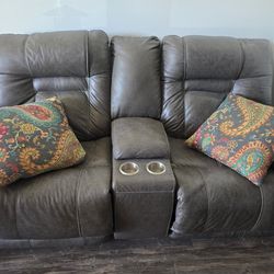 Matching Sofa/couch 