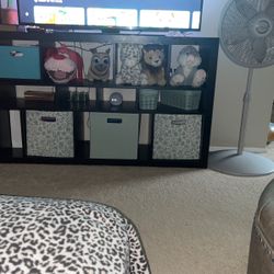 Tv Stand/bookshelf 