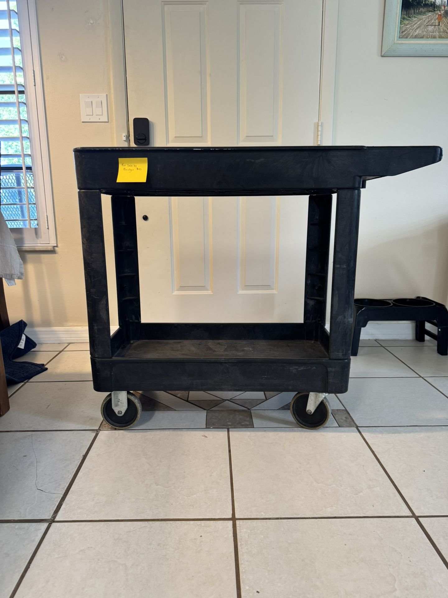 Rubbermaid Utility Cart