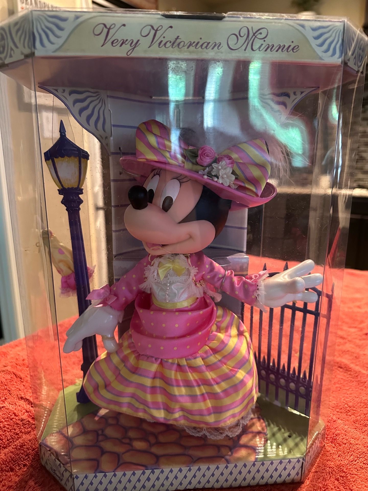 Disney Very Victorian Minnie Doll