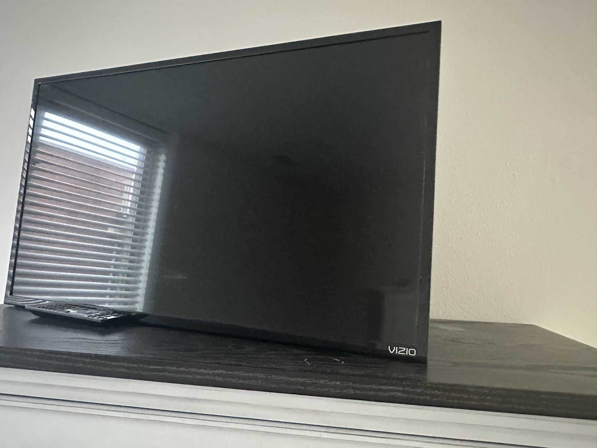 Vizio 32” TV