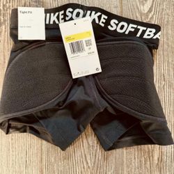NWT Girls Small Nike Compression Shorts