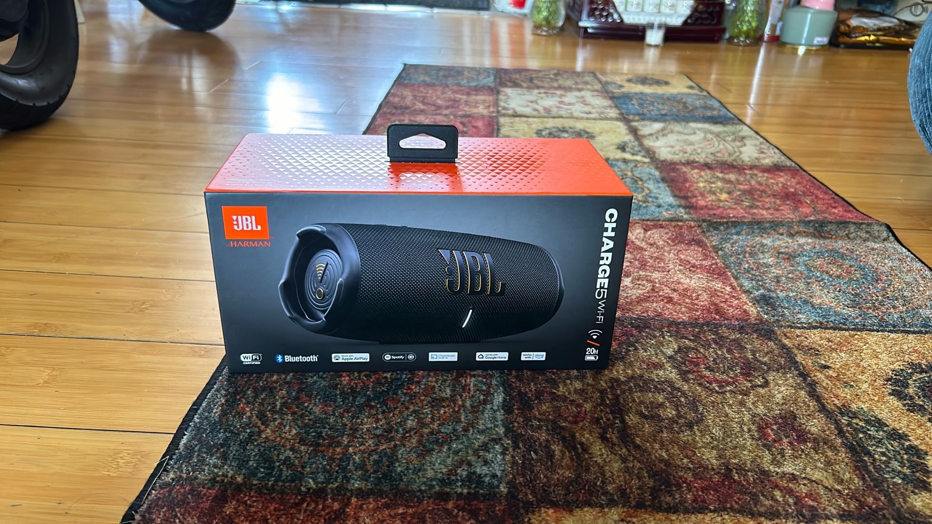 JBL CHARGE 5 WIFI + Google Home , 2025