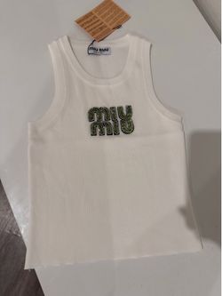 Top miu miu