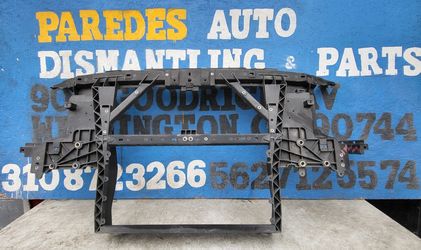 2010-2015 Nissan Titan Radiator Support