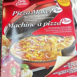 Pizza Maker
