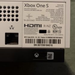 Xbox One S