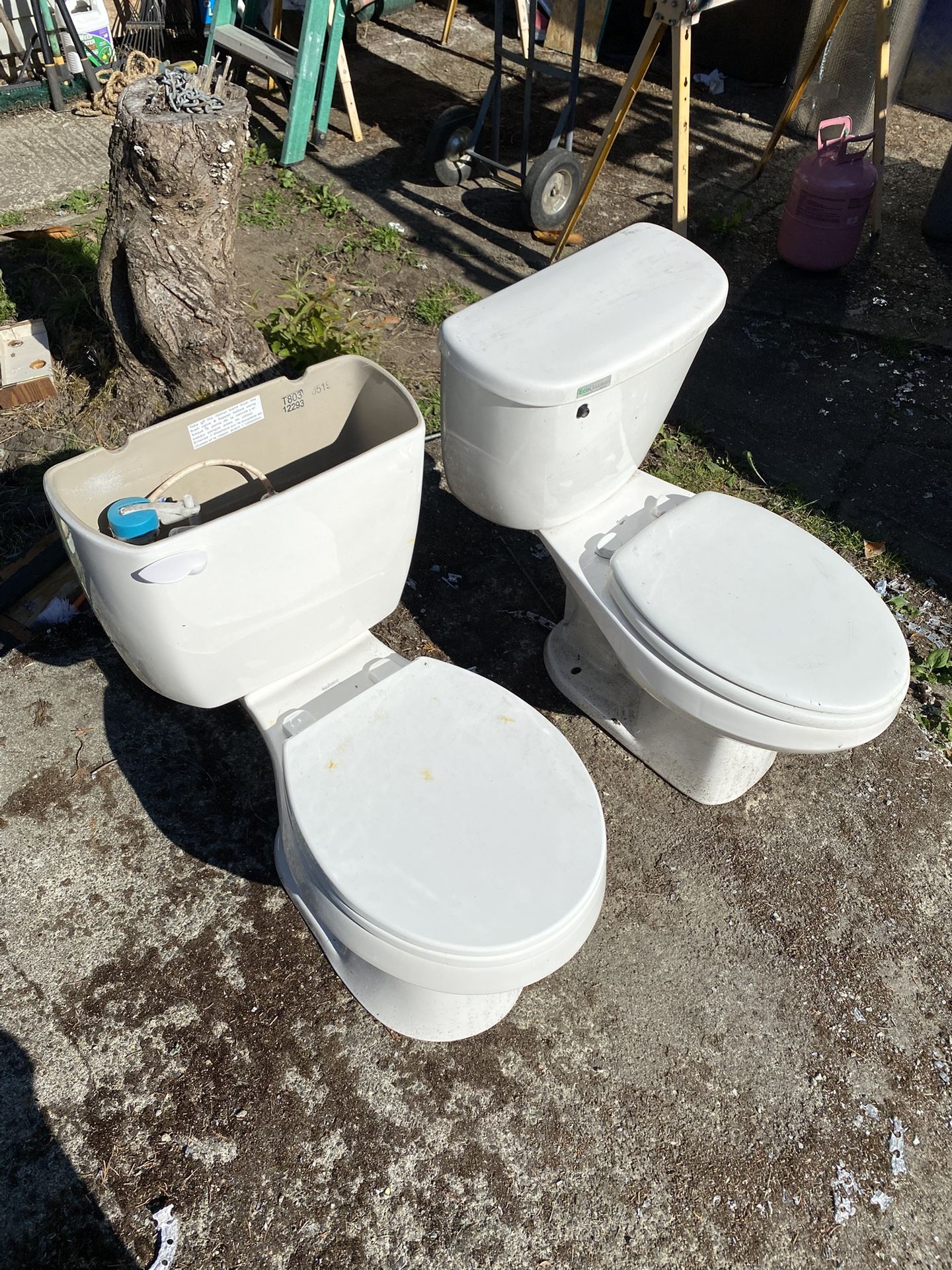 Free Toilets
