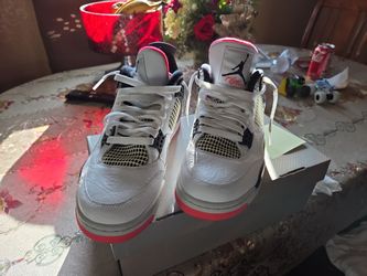 Jordan's Shoes Size 9.5 Men's 