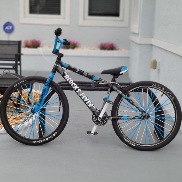 26 Inch Blocks Flyer Blue Camo for Sale in Miami, FL OfferUp