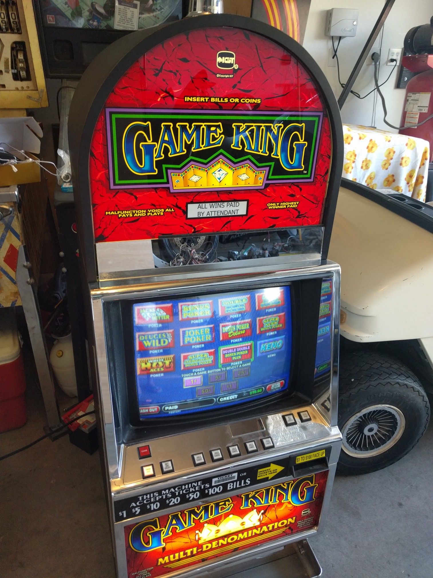IGT game king video poker machine with Keno