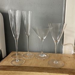 Champagne/Cocktail Glasses