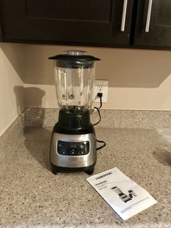 Farberware Blender, manual, and accessories for Sale in Concord