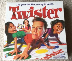 Twister Mat Game Ties You Up In Knots 1966 2002 Milton Bradley Hasbro NEW Sealed