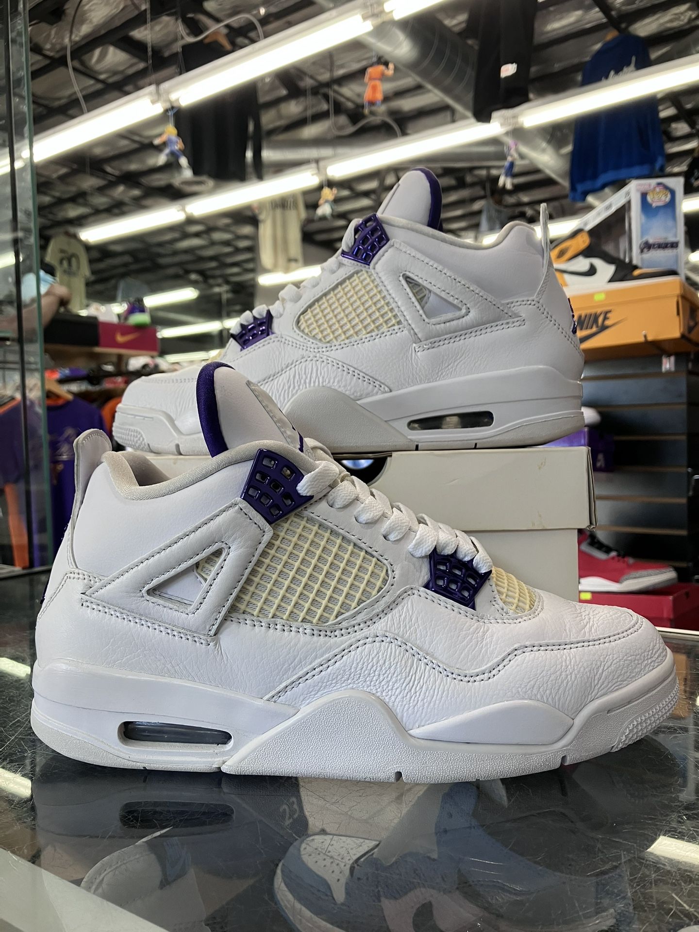 Air Jordan 4 Retro Metallic Purple