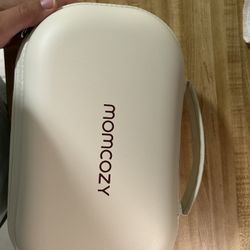 LIKE NEW Momcozy M5