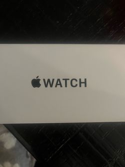 Apple iwatch SE3 40mm NEW