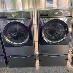 KENMORE Washer And Dryer With Pedestals 