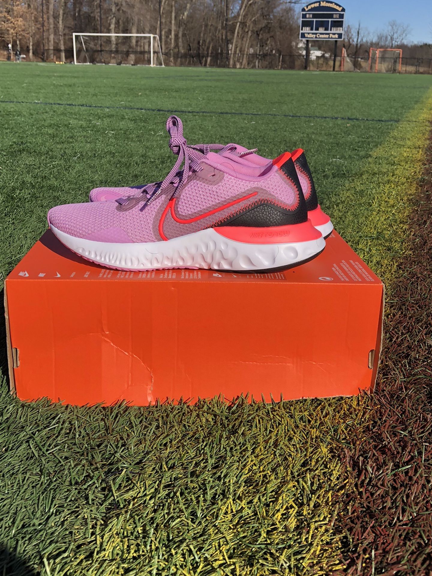 Nike Renew Run Women's Shoes Size 7 Beyond Pink/Black CK6360 601