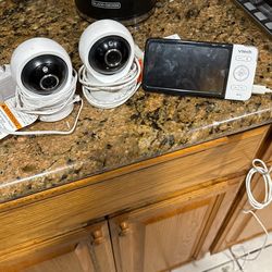 V Tech Baby Monitor With Cameras