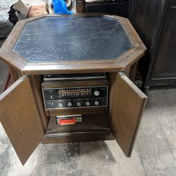 Magnavox Turntable Receiver Speakers Mid Century Spanish Style Cabinet  