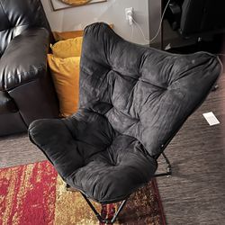 Cushion Chair 