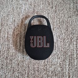 JBL Clip 5