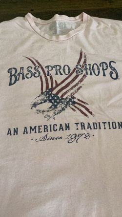 Bass Pro Shops T-Shirt XL