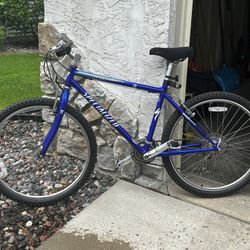 Specialized Hardrock Mountain Bike 