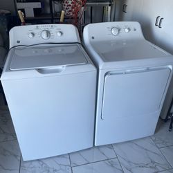 GE Washer And Dryer Set