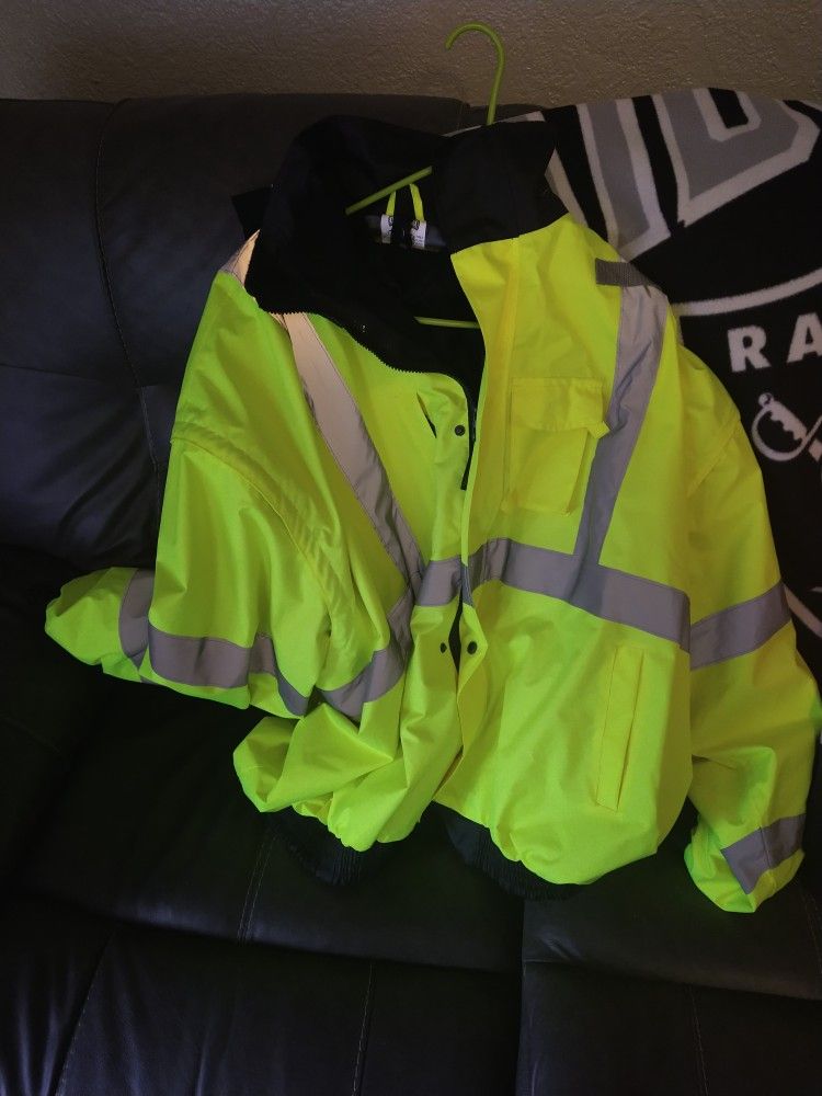 Hi-vis Jacket With Removable Fleece Liner