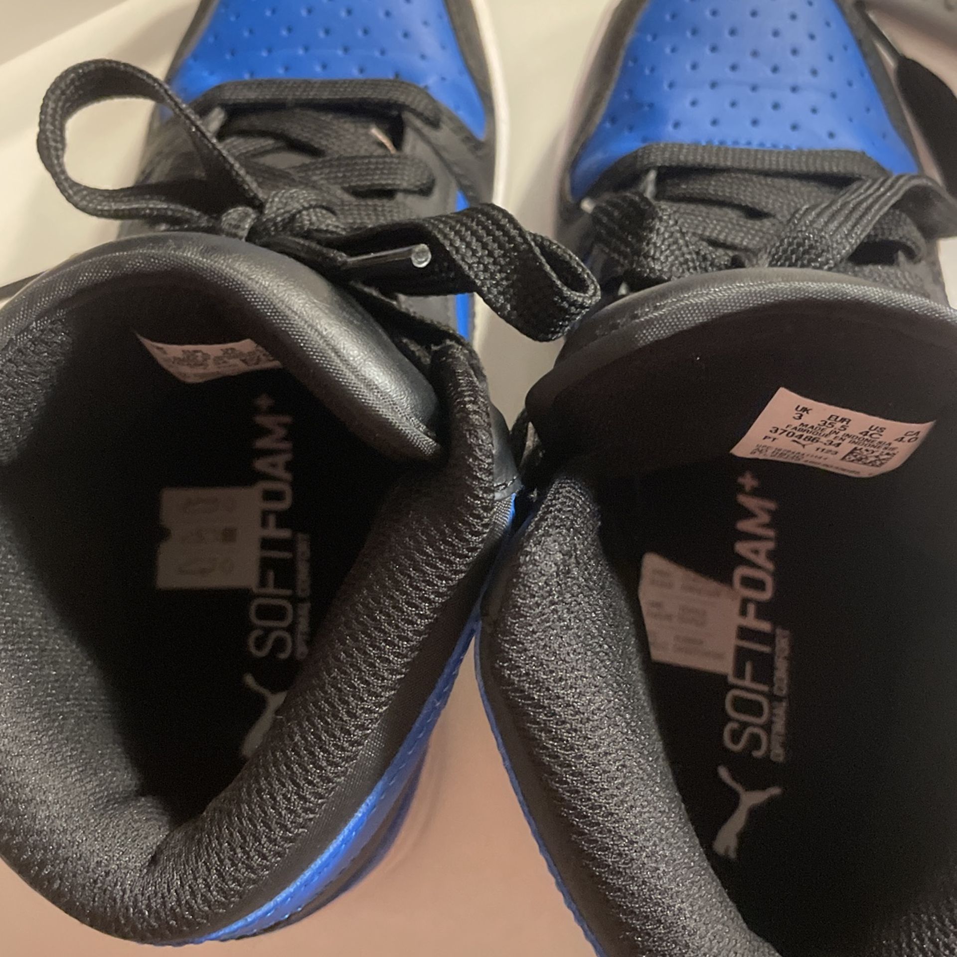 Puma High Tops ( NEED TO SELL FAST)size 4!!