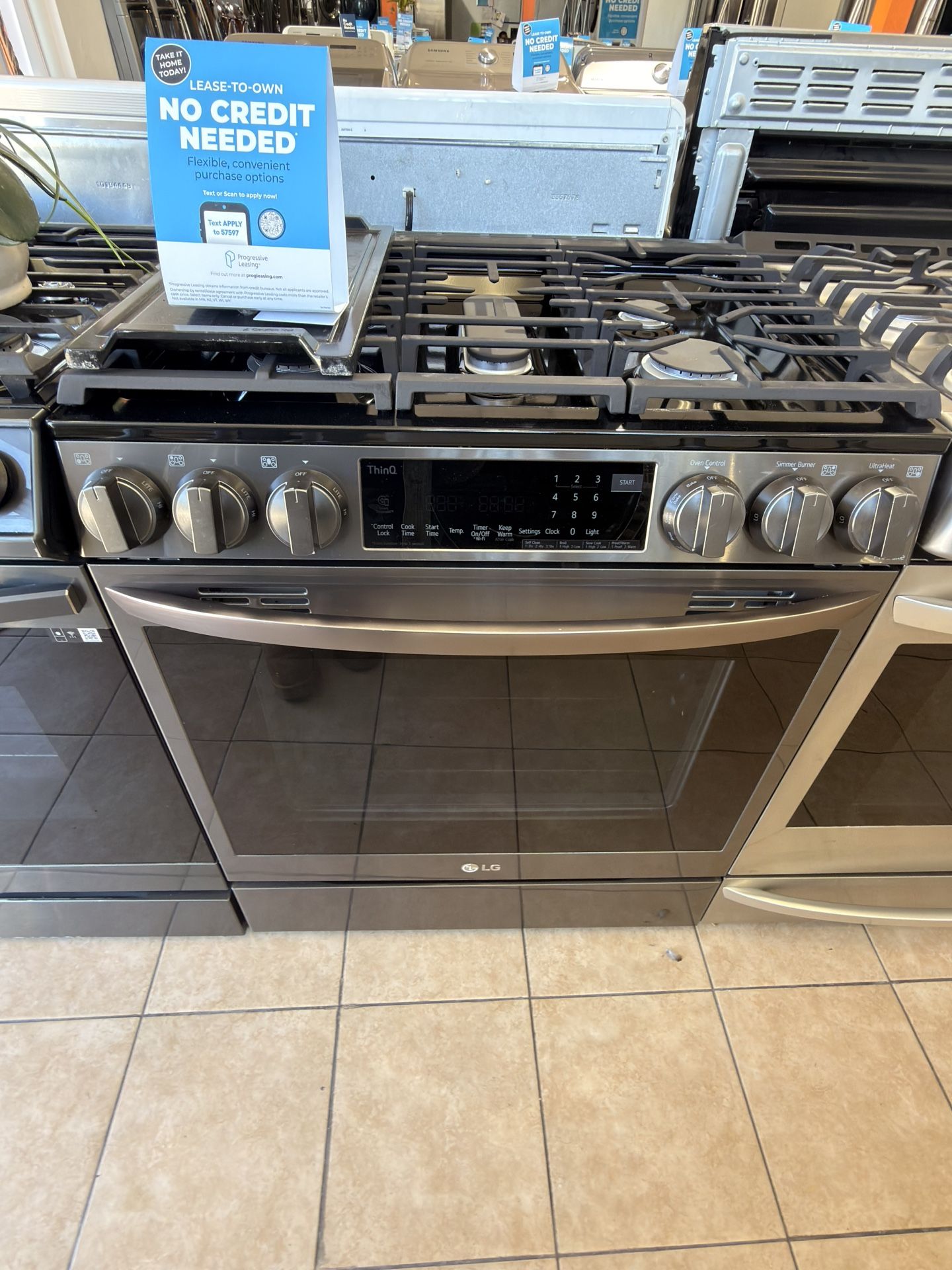 LG STOVE CONVENTIONAL OVEN FINANCING AVAILABLE